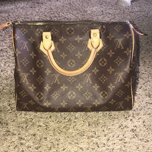 Louis Vuitton Speedy 30